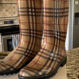 Burberry rain boots